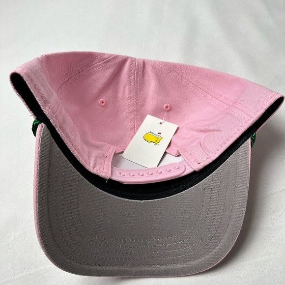 NWT! - 🌺⛳️ Masters Pink Azalea hat with Masters Logo on Side - Picture 3 of 3